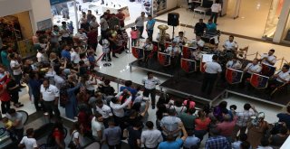 Van Avmde Askeri Bando Konseri