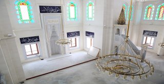 Taş Camii Açılış İçin Gün Sayıyor