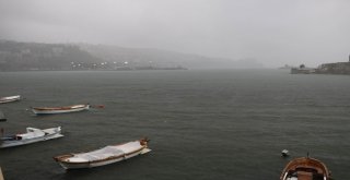 Meteorolojinin Uyarılarının Ardından Zonguldakta Kuvvetli Sağanak Etkili Oldu