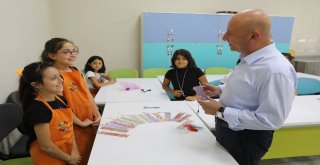 Başkan Çolakbayrakdar, Kocasinan Akademinin Öğrencilerini Ziyaret Etti