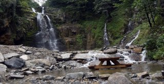 Çağlayandibi Şelalesi İlgi Çekiyor