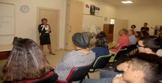 Gençlerden Kadın Sorununa Duyarlılık