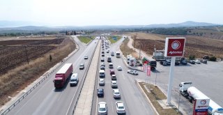 Bursada Bayram Tatili Yoğunluğu Havadan Görüntülendi
