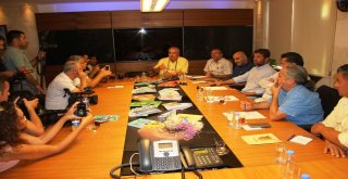 Bodruma 330 Bin Araç, 264 Özel Jet Ve 1955 Uçakla Geldiler