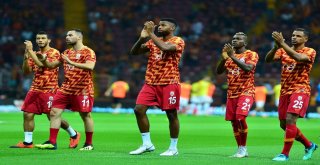 Spor Toto Süper Lig: Galatasaray: 0 - Göztepe: 0 (Maç Devam Ediyor)