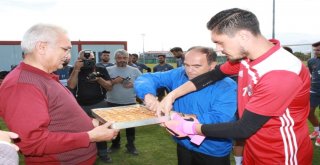 Başkan Başsoydan Anagold 24 Erzincanspora Ziyaret