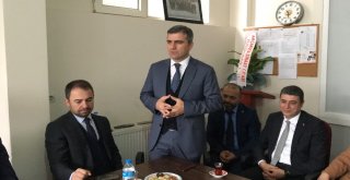 Başkan Yemenici, Muhtarlarla Bir Araya Geldi