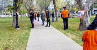 Kanadada Turuncu Tişört Günü