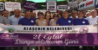 Alaşehir Belediyesinden Alzheimer Günü Etkinliği