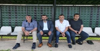 Başkan Toçoğlu, Sakaryasporun Antrenmanını Takip Etti