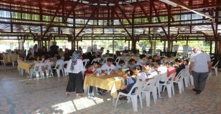 Kuran Kursu Öğrencileri Doyasıya Eğlendi