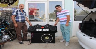 Aracın Değeri Kadar Ses Sistemi Döşedi