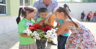 Umurbeyde İlköğretim Haftası Kutlandı