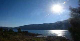 Dünyanın İkinci Büyük Krater Gölüne Ziyaretçi Akını