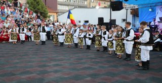 30 Ağustos Zafer Bayramı Kozluda Coşku İle Kutlandı