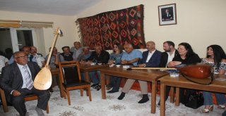 Aşıkşenlikte Coşkulu Şölen