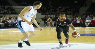 Tahincioğlu Basketbol Süper Ligi: Türk Telekom: 74 - Beşiktaş Sompo Japan: 66