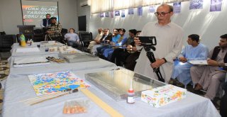Tikadan Afganistanda Türk Ebru Kursu