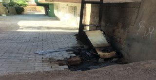 Derikte Kaçak Elektrik İçin Panoyu Yaktılar