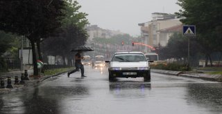 Sağanak Yağış Edirneden Giriş Yaptı