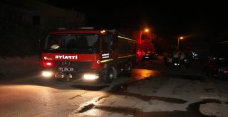 Elektrik Kontağından Çıkan Yangın Evi Küle Çevirdi