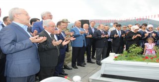 15 Temmuz Şehitleri Kars Kapı Şehitliğinde Anıldı