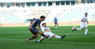 Spor Toto Süper Lig: Trabzonspor: 1 - Kasımpaşa: 2 (İlk Yarı)