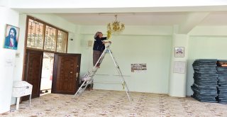 Zeynel Abidin Türbesinde Temizlik Çalışması Yapıldı