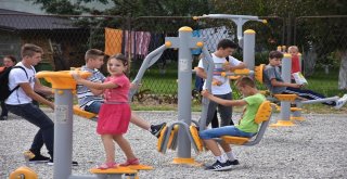 Şehzadelerden Bosna Herseke Aktif Çocuk Parkı