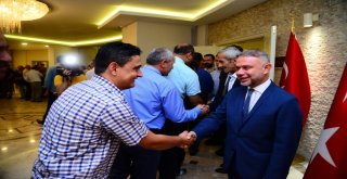 Başkan Ertürk, Belediye Çalışanlarıyla Bayramlaştı