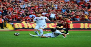 Spor Toto 1. Lig: Eskişehirspor: 0 - Gazişehir Gaziantep: 0