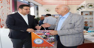 Ak Parti Heyetinden ‘Engelsiz Kafeye Ziyaret