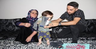 Tügva, Yetimlere Bayramlıklarını Dağıttı