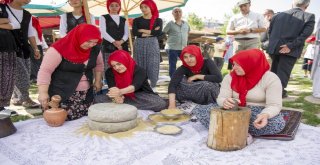 Başkentin Göbeğindeki Köyde Şenlik Var