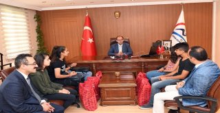 Spor Lisesini Kazanan Öğrenciler Ödüllendirildi