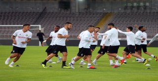 Beşiktaşta Lask Linz Maçı Hazırlıklarını Tamamladı