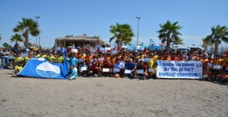 Aliağada Kıran Kırana Plaj Futbol Şenliği