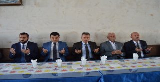 Vali Elban, Eleşkirtte  Başkan Sarıya Taziye Ziyaretinde Bulundu