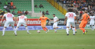 Spor Toto Süper Lig: Aytemiz Alanyaspor: 0 - Antalyaspor: 1 (İlk Yarı)