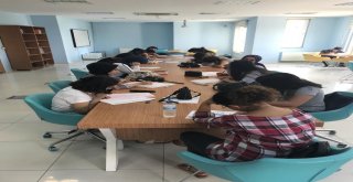 Ümraniye Belediyesi 120 Öğrenciyi Üniversiteli Yaptı