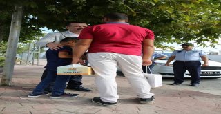 Atakumda Her Yıl Olduğu Gibi Yine Kurban Eti Dağıtıldı