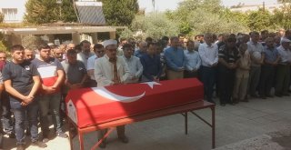 İzmirde Kurban Kestikten Sonra Fenalaşan Polis Hayatını Kaybetti