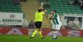 Spor Toto Süper Lig: Bursaspor: 0 - Medipol Başakşehir: 0 (Maç Devam Ediyor)