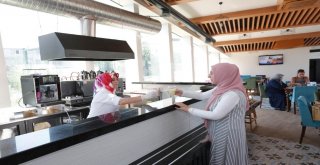 Küçükçekmecede Kadınlara Özel Kafe
