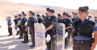 Çevik Kuvvet Toplumsal Olaylara Müdahale Tatbikatı Yaptı