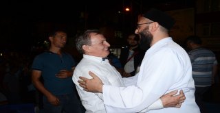 Bozüyüklü Hacı Adayları Törenle Kutsal Topraklara Uğurlandı