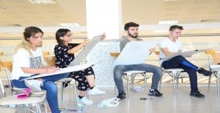 En Güzel Resmi Yapmak İçin Yarıştılar