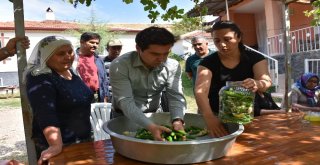 Hobi Bahçesinden Turşu Üretiyorlar