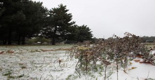 Spil Dağına Ekim Ayında Kar Düştü