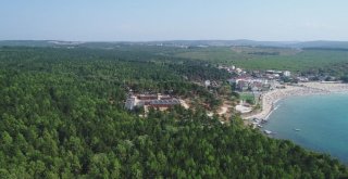 Bağcılarlı Gençlere 5 Yıldızlı Otel Konforunda Gençlik Kampı